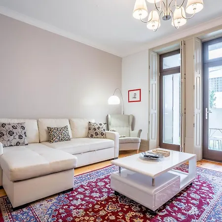 Apartamento Unique: 1br W/ Private Patio By Lovelystay *