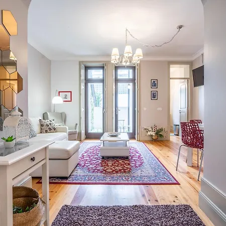 Unique: 1br W/ Private Patio By Lovelystay Apartment *